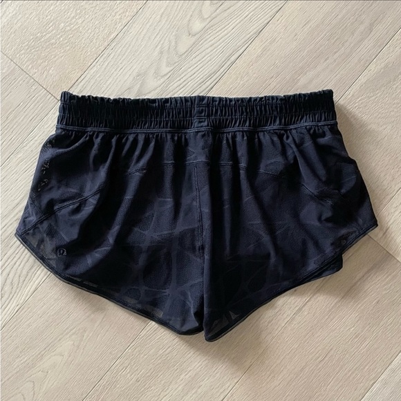 Lululemon shorts - Picture 2 of 3